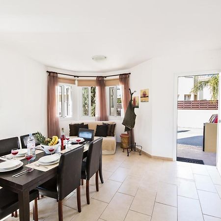 Nancy Villas Protaras Bagian luar foto