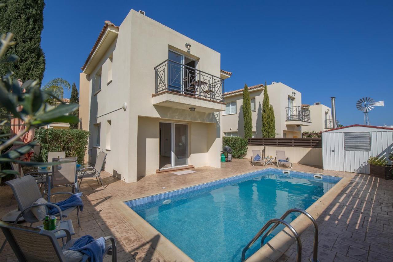 Nancy Villas Protaras Bagian luar foto