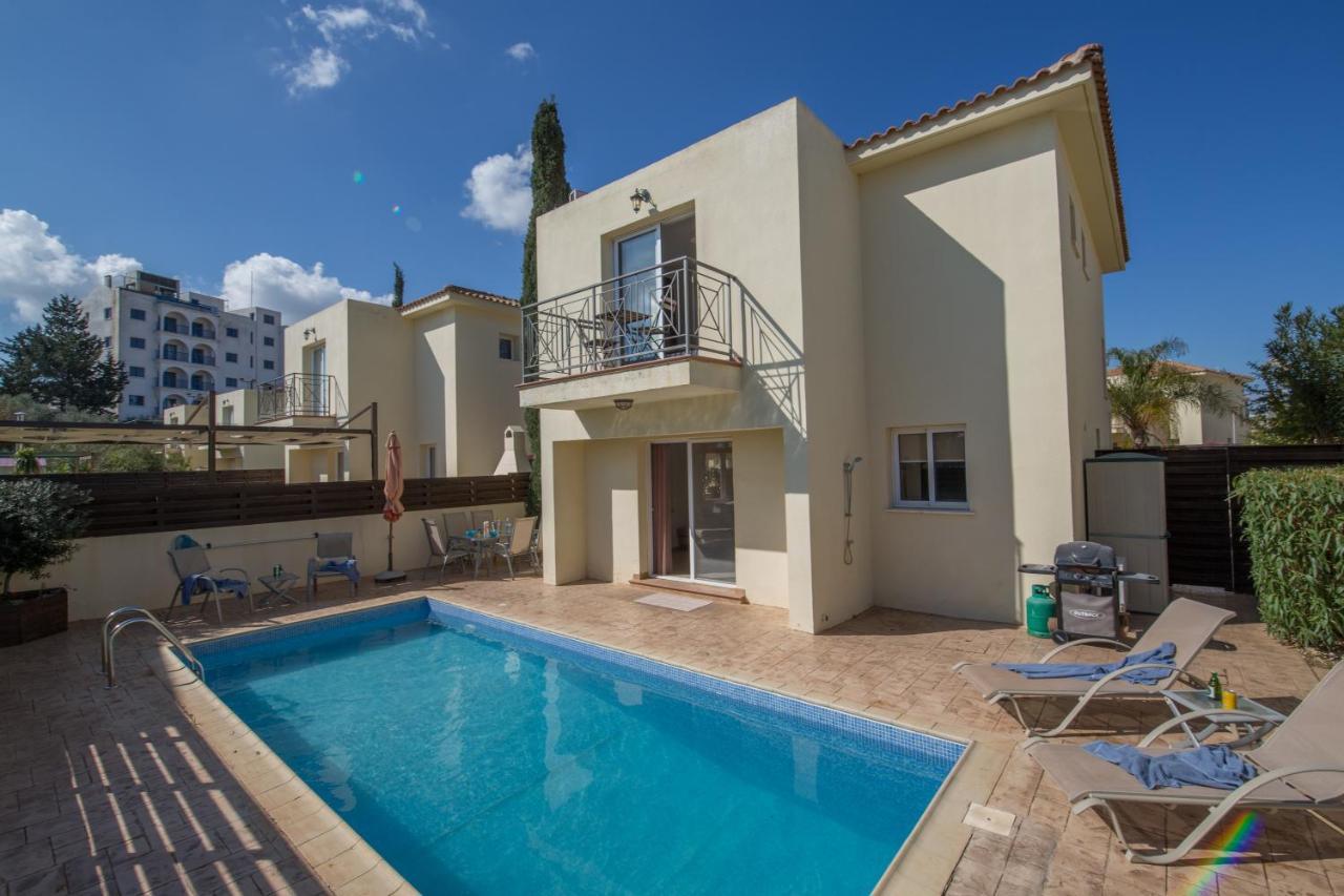 Nancy Villas Protaras Bagian luar foto