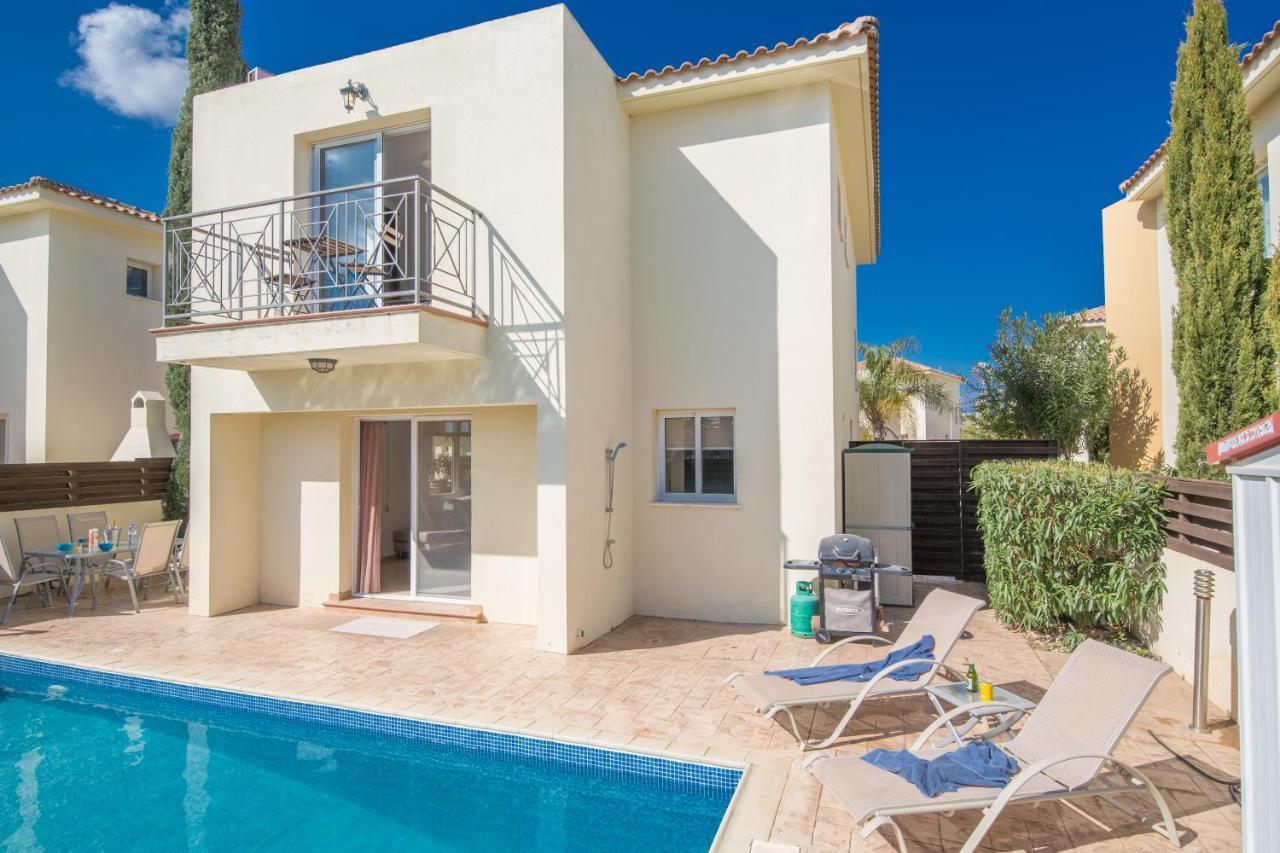 Nancy Villas Protaras Bagian luar foto