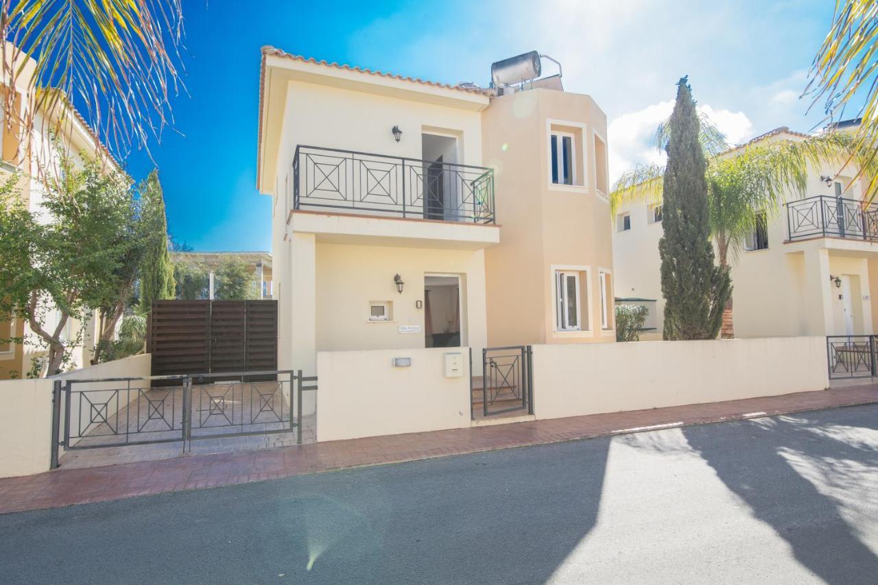 Nancy Villas Protaras Bagian luar foto