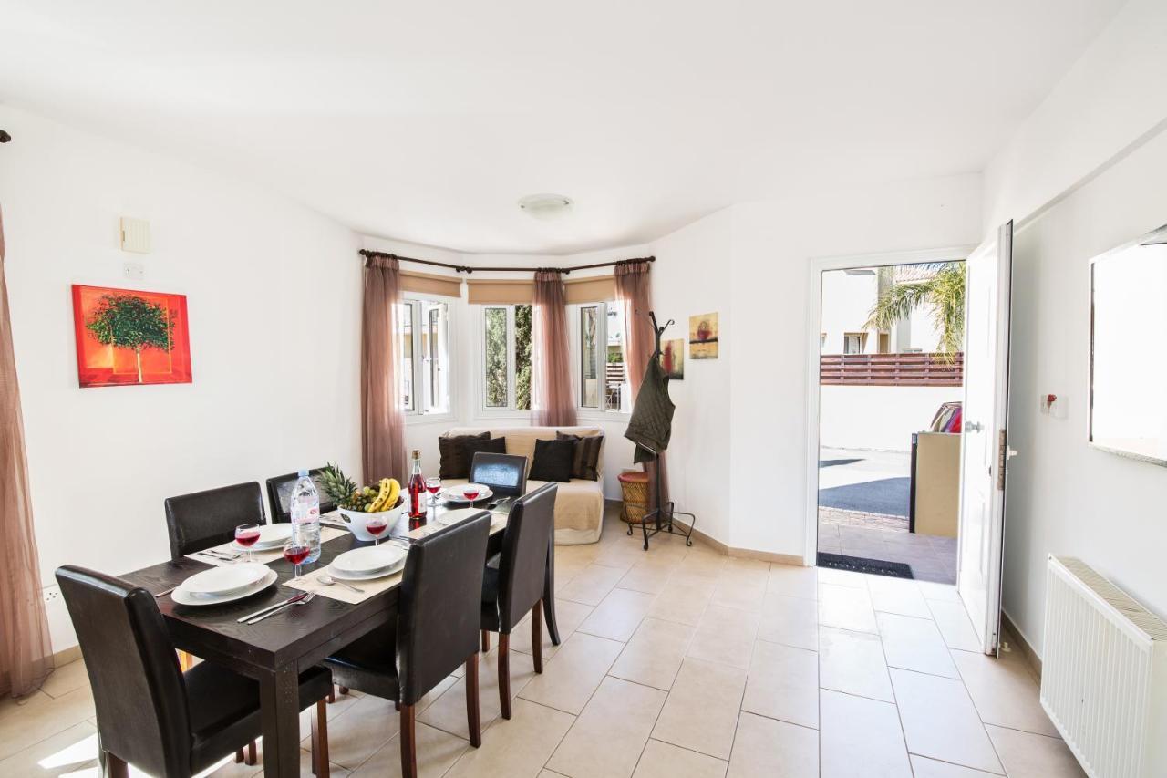 Nancy Villas Protaras Bagian luar foto