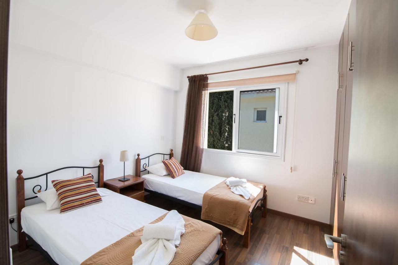 Nancy Villas Protaras Bagian luar foto